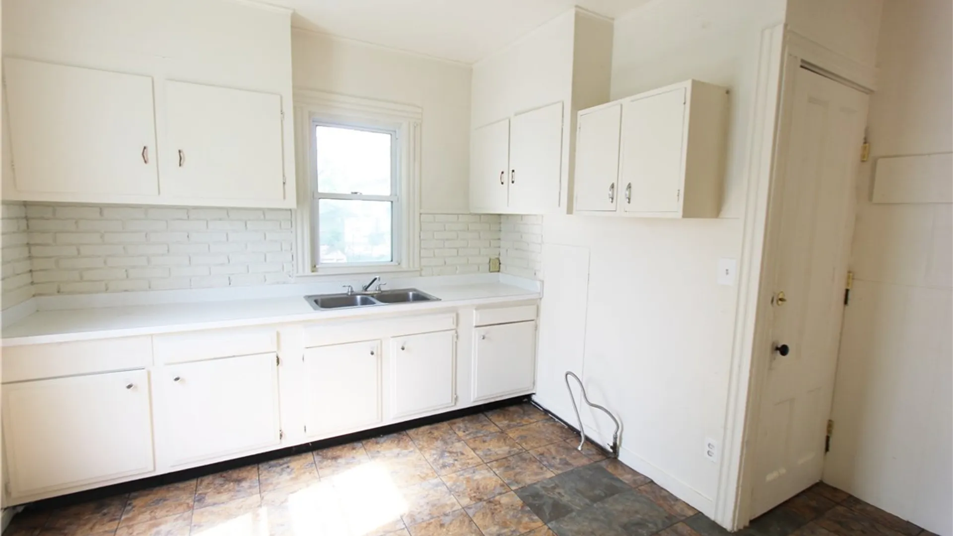 Property at 86 Glendale Park, Rochester, NY 14613 24