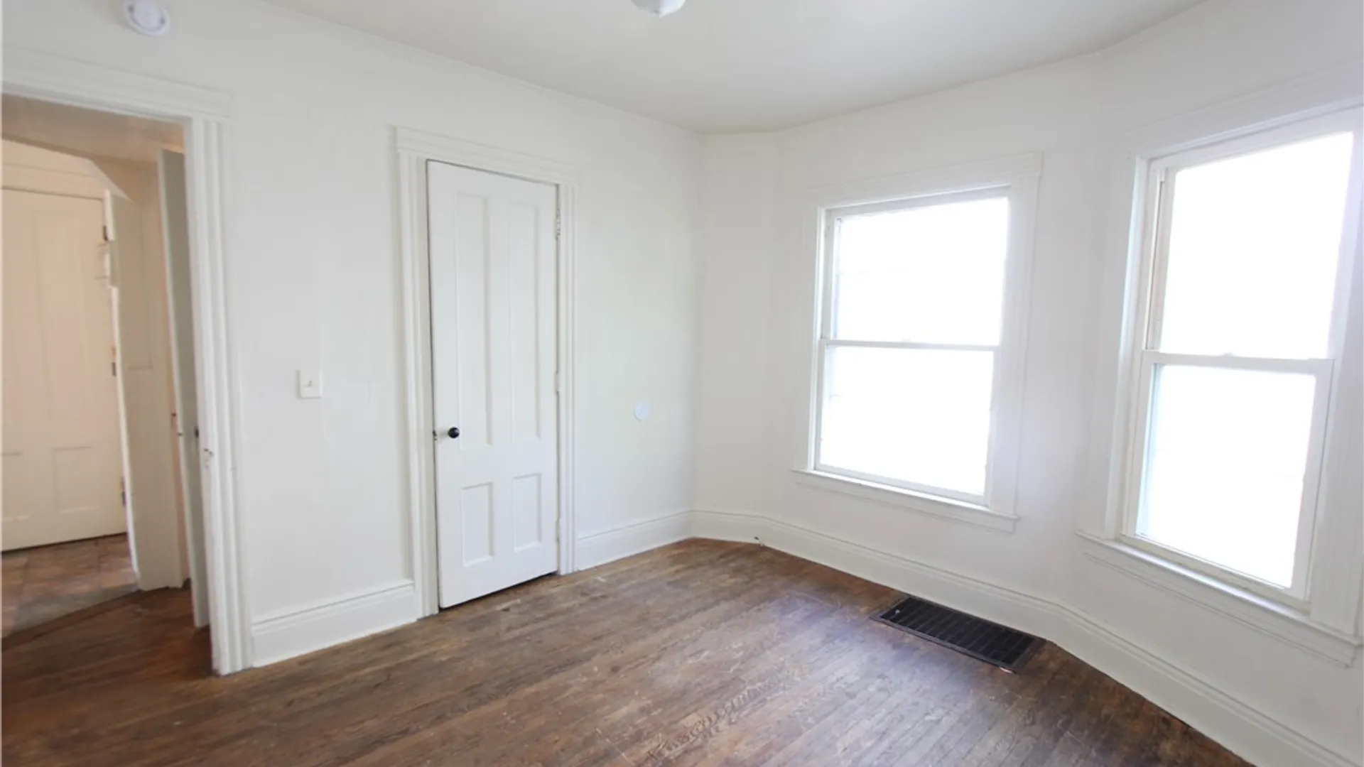 Property at 86 Glendale Park, Rochester, NY 14613 6