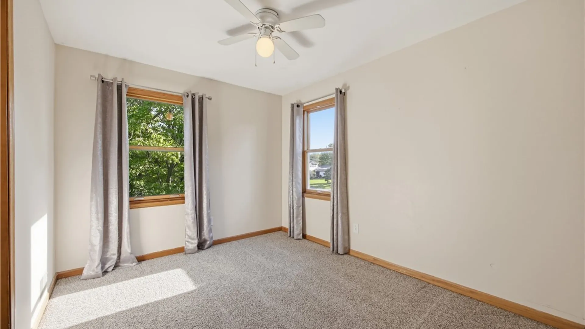 Property at 2224 Harbor Run Lane, Hamburg, NY 14085 29