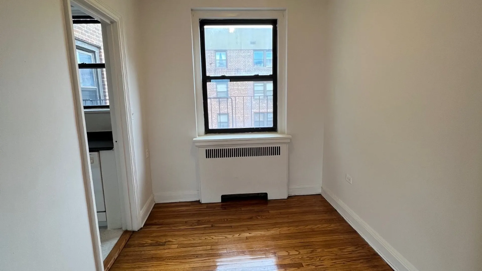 Property at 625 Gramatan Ave, Mt Vernon, NY 10552 7
