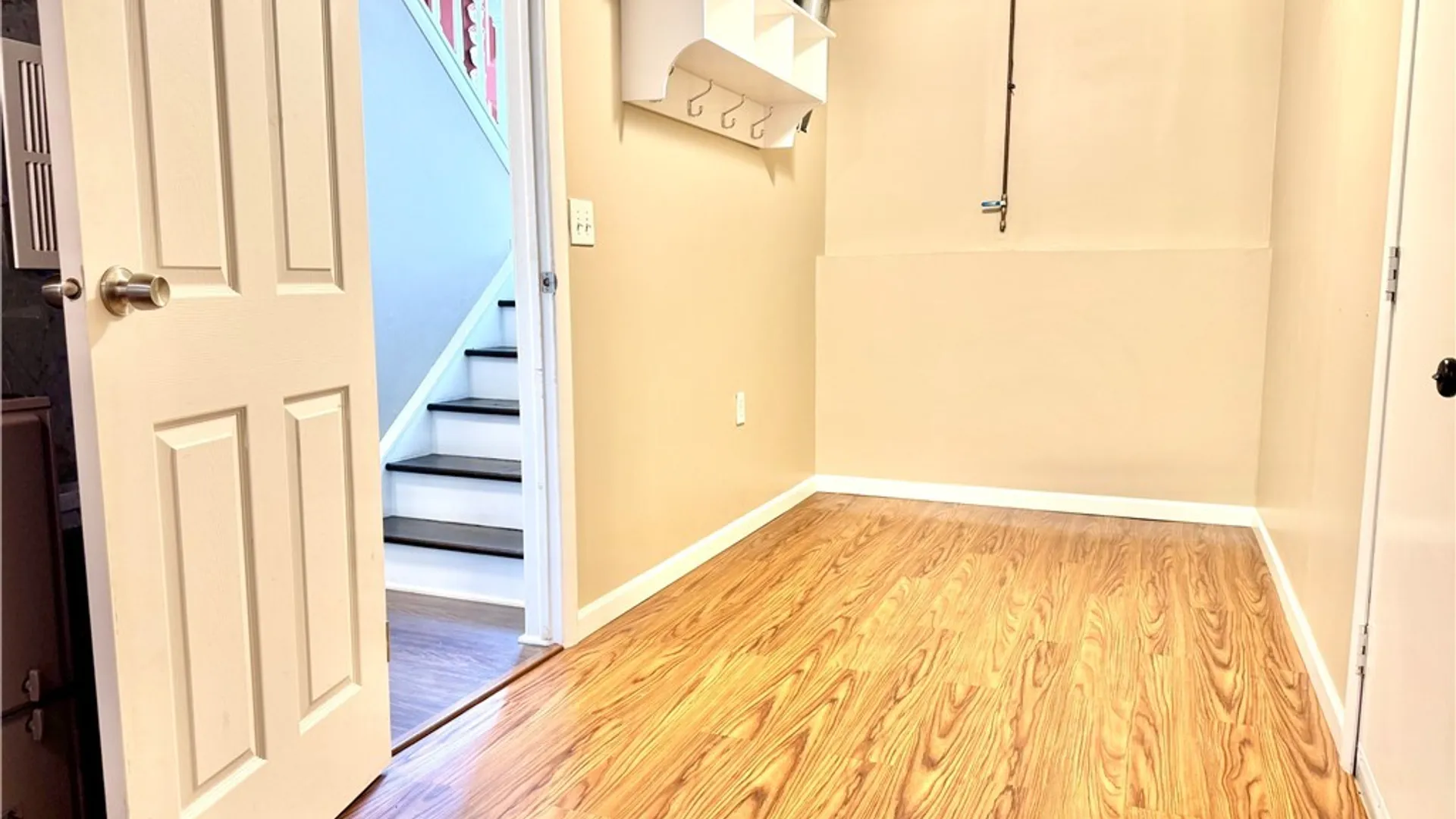 Property at 8142 Scotia Lane, Clay, NY 13090 18