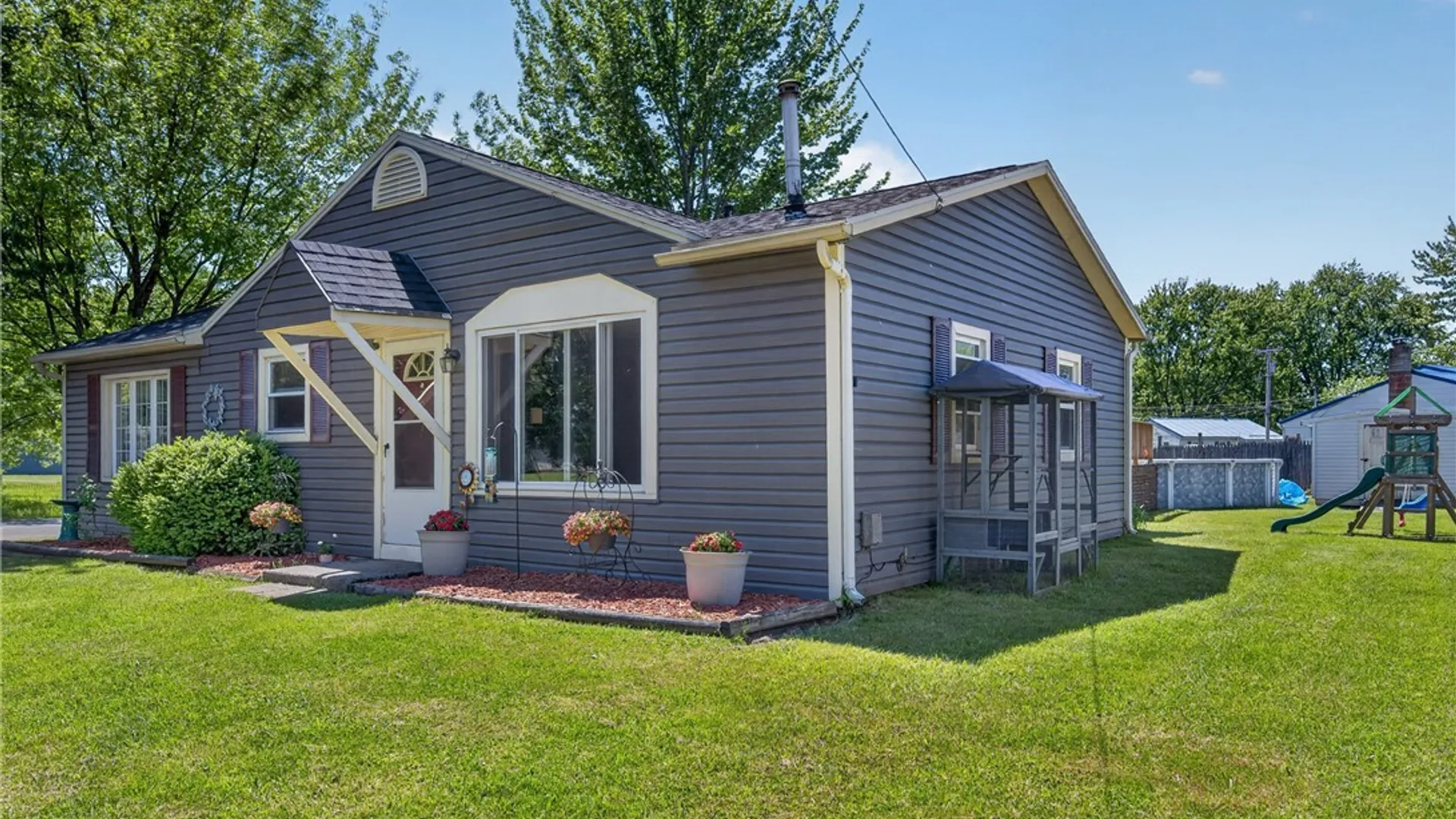 Property at 7953 Eisenhower Boulevard, Cicero, NY 13030 2