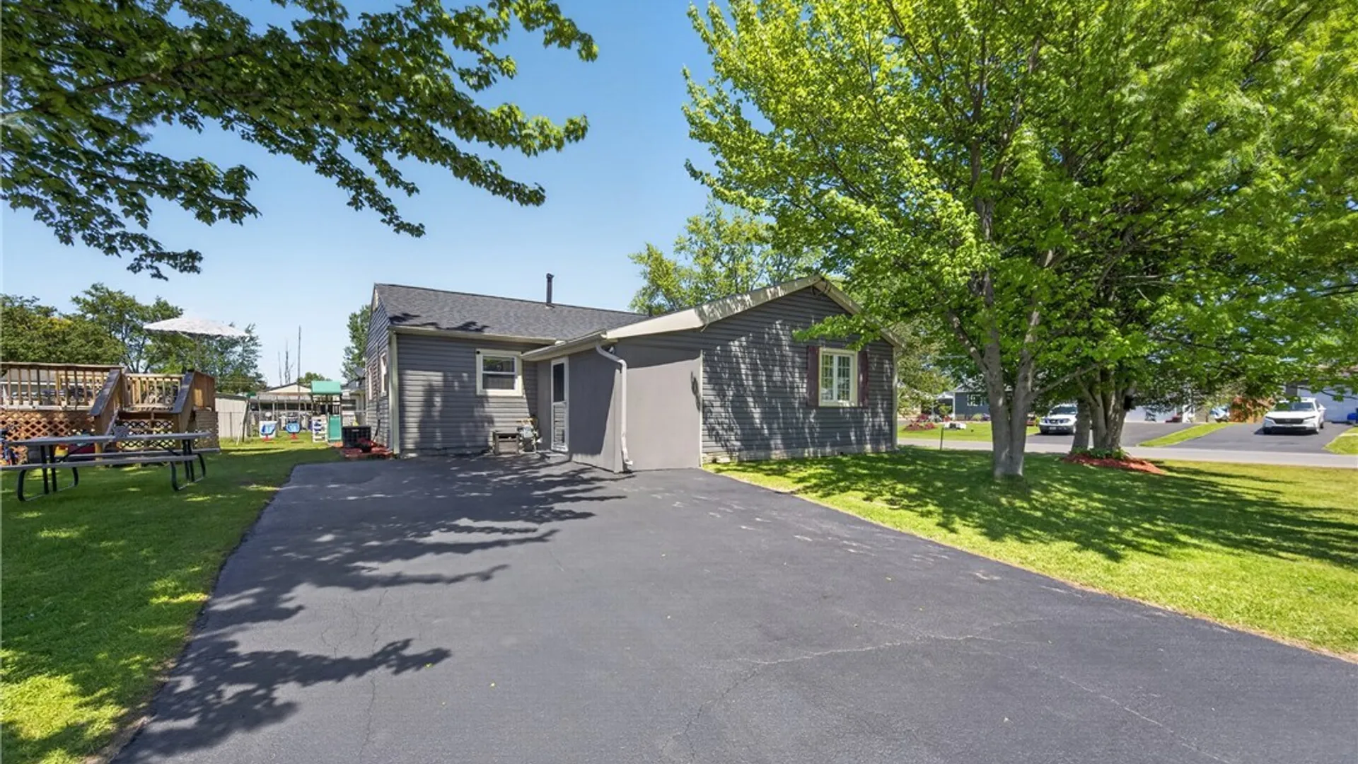 Property at 7953 Eisenhower Boulevard, Cicero, NY 13030 29