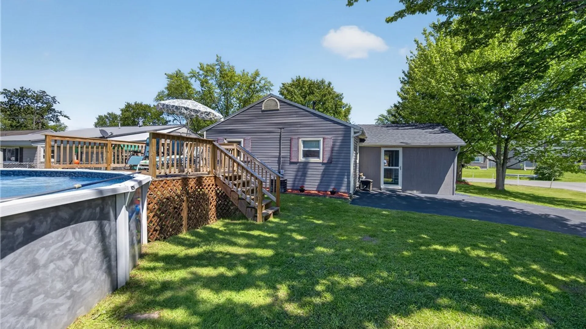 Property at 7953 Eisenhower Boulevard, Cicero, NY 13030 5