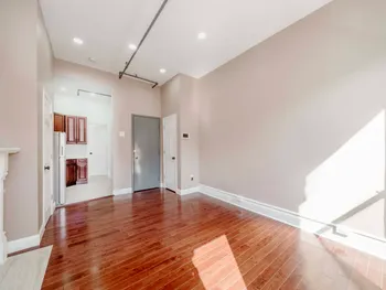211 West 122nd Street, New York, NY 10027