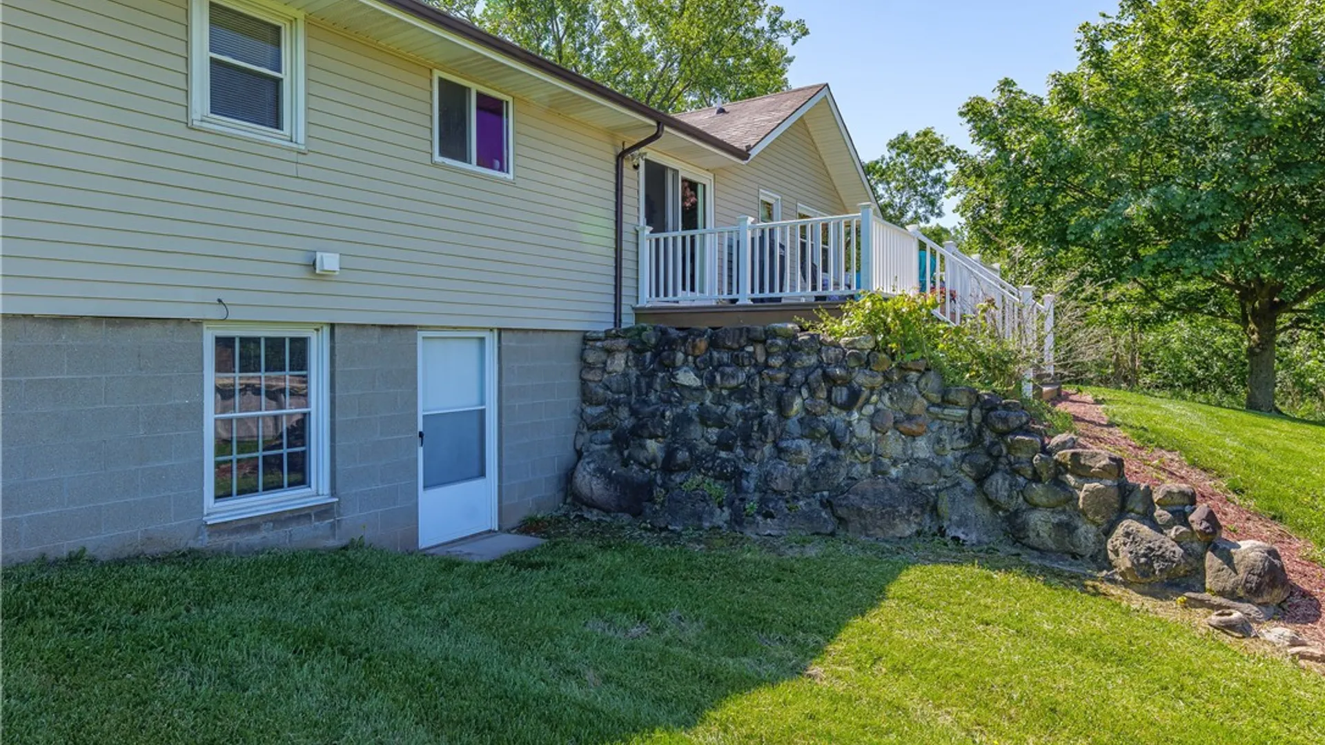 Property at 965 Johnson Rd, Riga, NY 14428 38