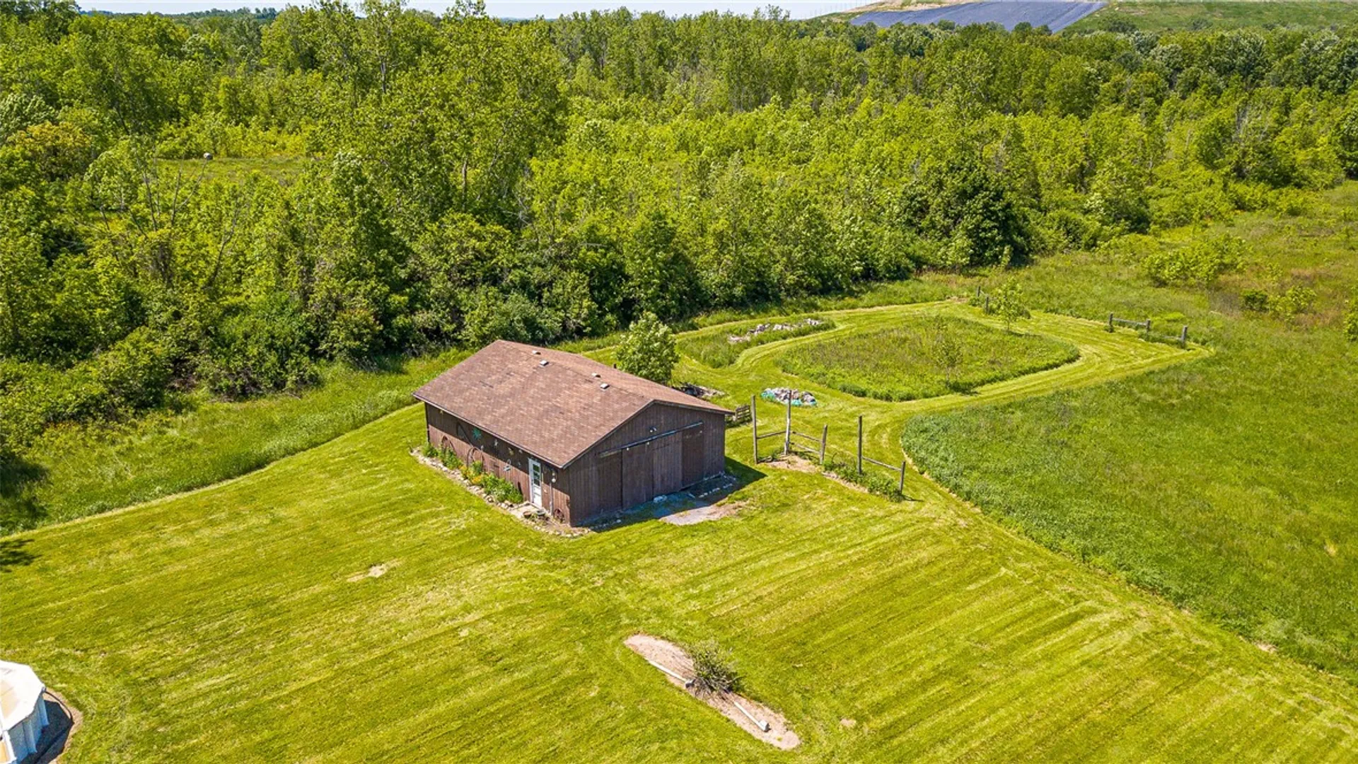 Property at 965 Johnson Rd, Riga, NY 14428 48