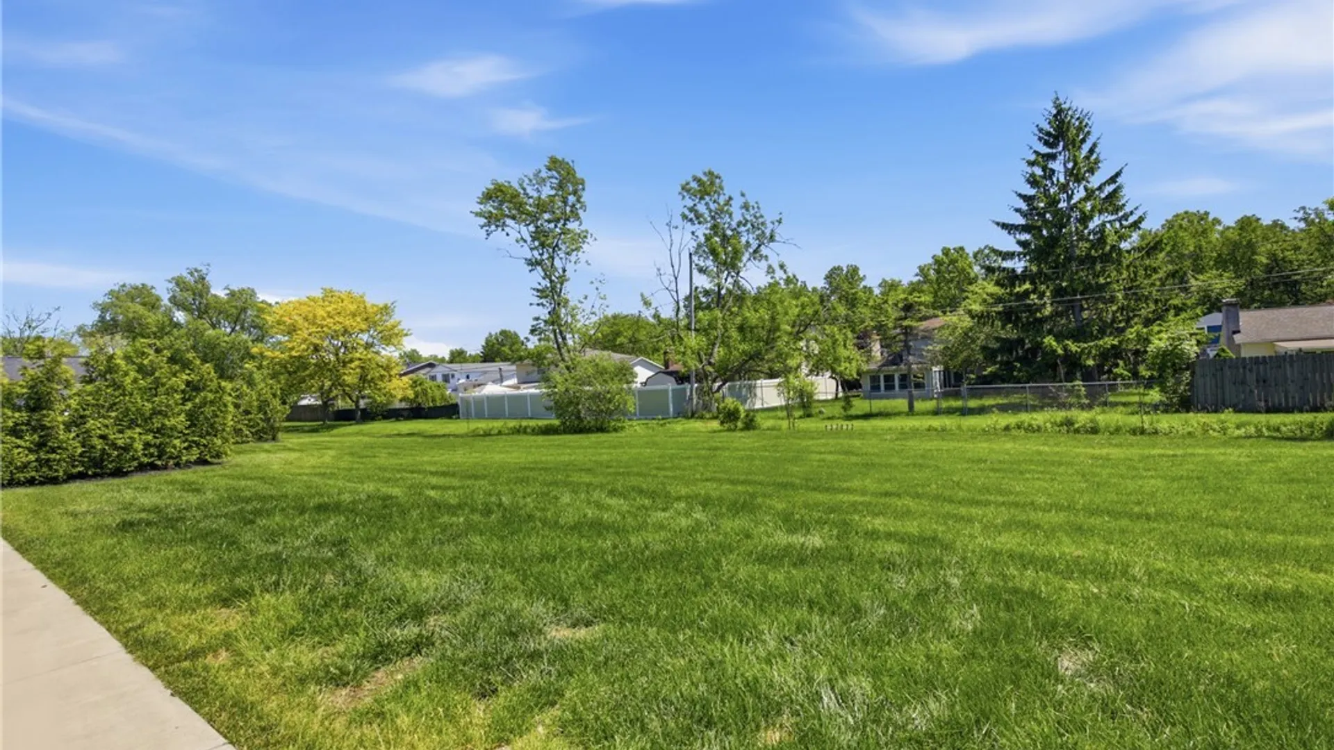 Property at 62 Country Club Court, Grand Island, NY 14072 38