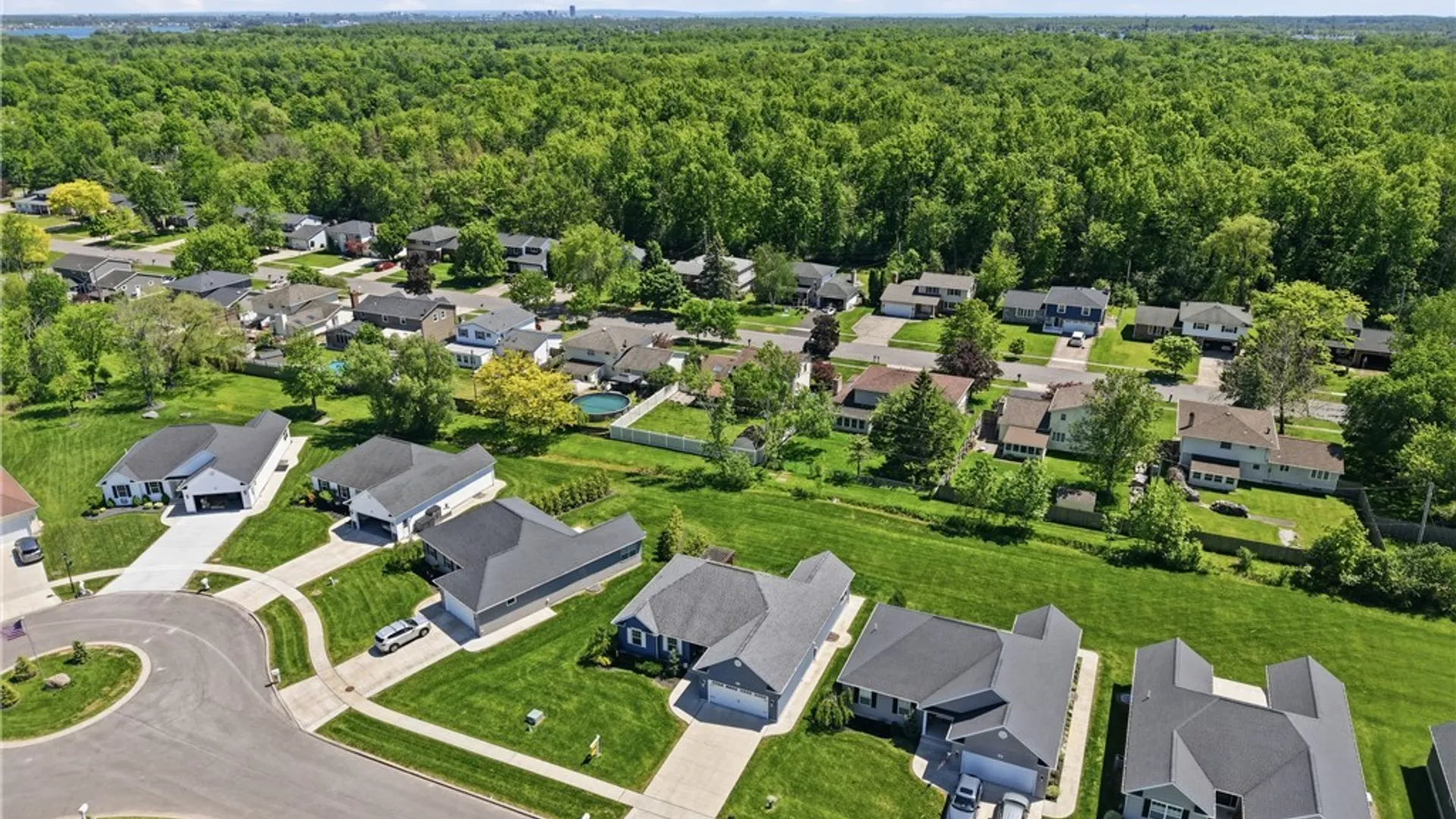 Property at 62 Country Club Court, Grand Island, NY 14072 39