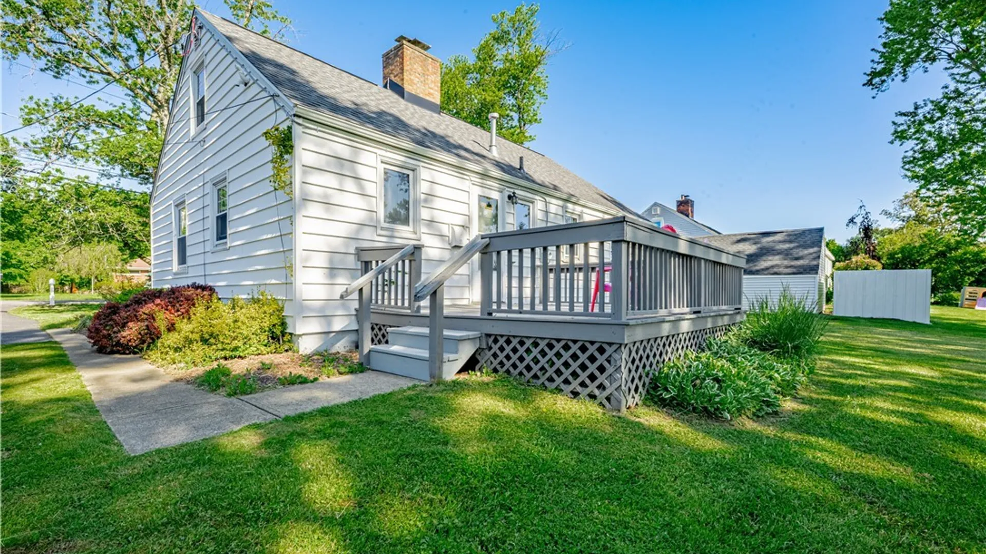 Property at 5685 Locust Street Extension, Lockport Town, NY 14094 7