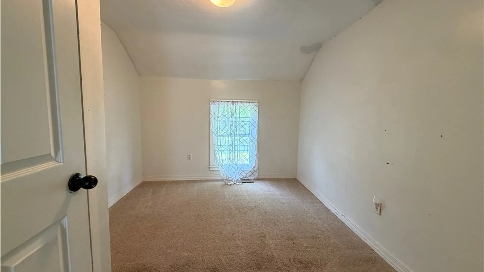Property at 14 Seneca St, Seneca Falls, NY 13148 19