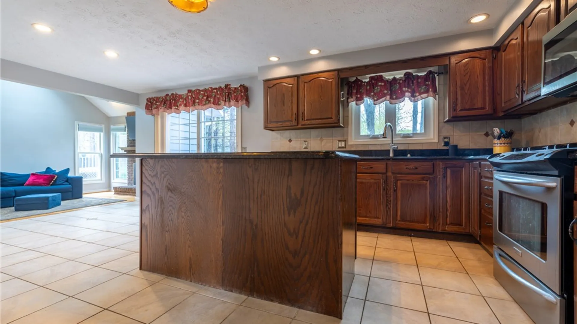 Property at 59 Emjay Lane, Greece, NY 14612 29