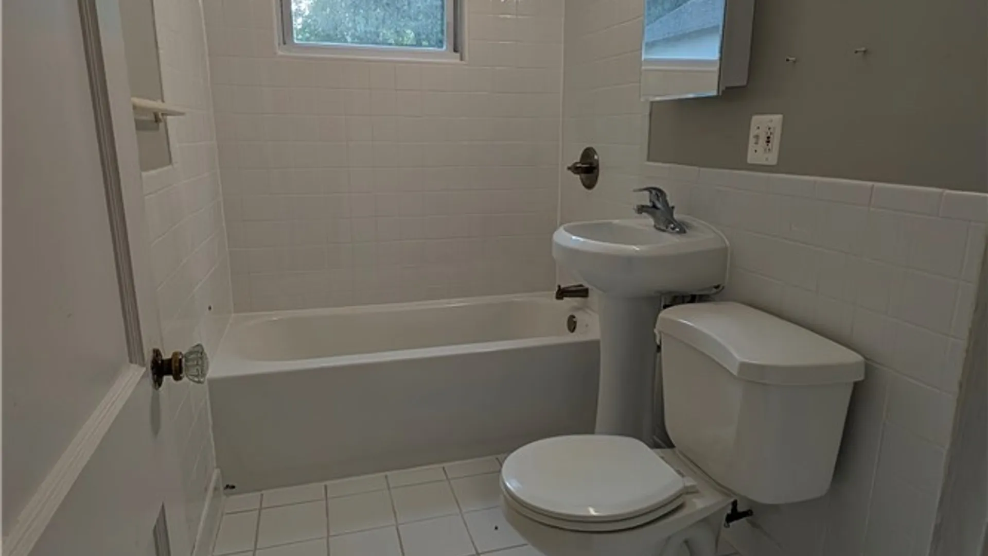 Property at 15 Wexford Road, DeWitt, NY 13214 11