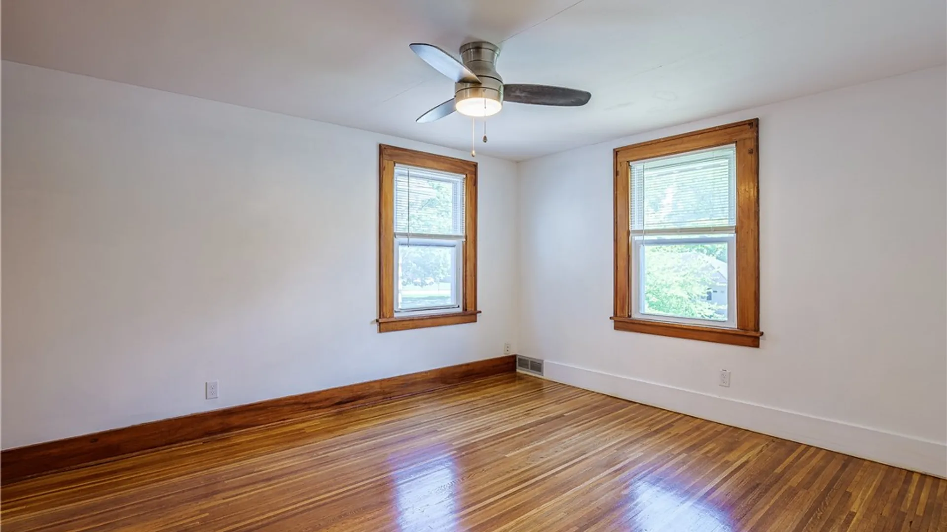 Property at 140 Pontiac Drive, Irondequoit, NY 14617 34