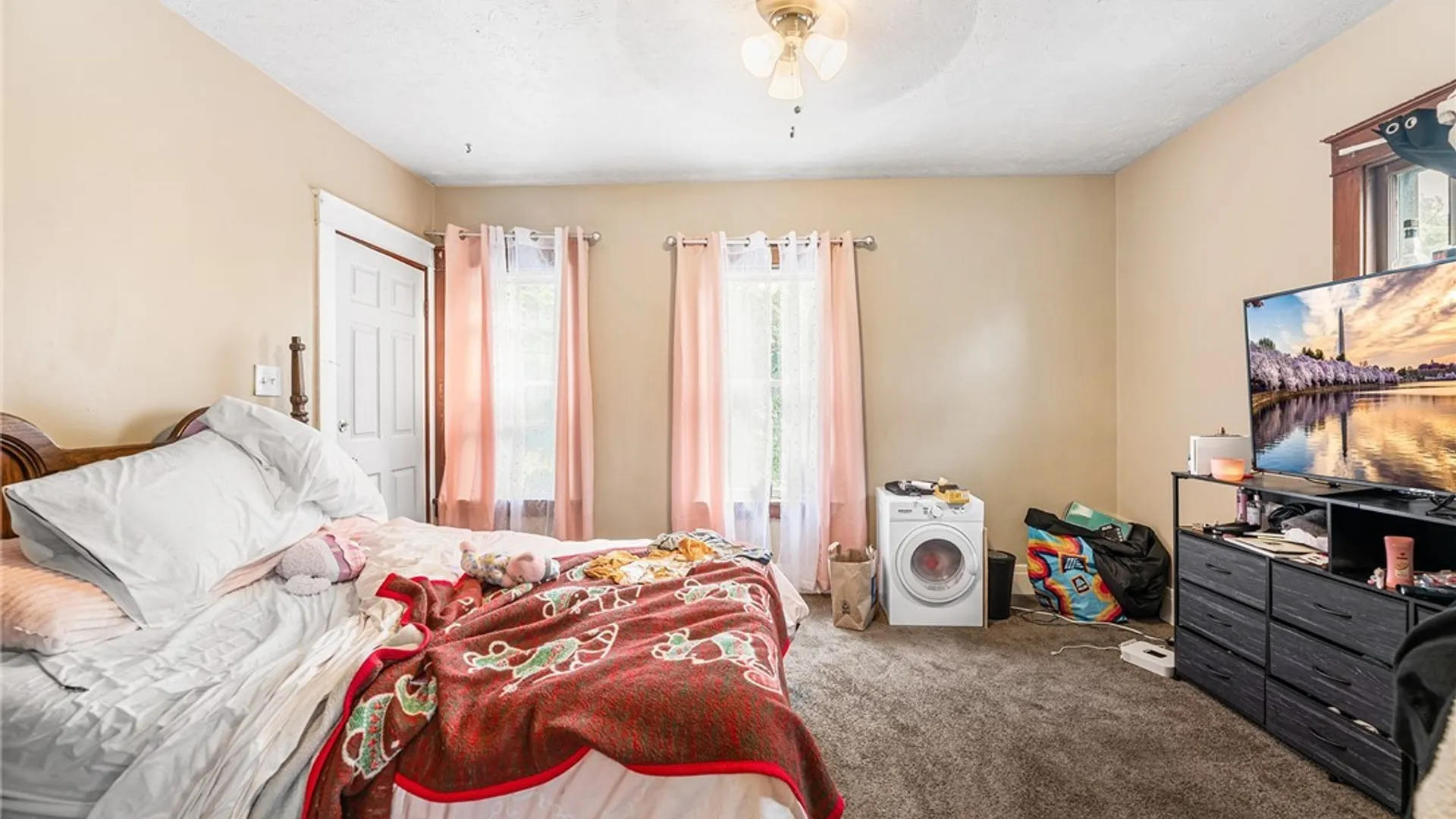 Property at 1614 Ferry Avenue, Niagara Falls, NY 14301 10