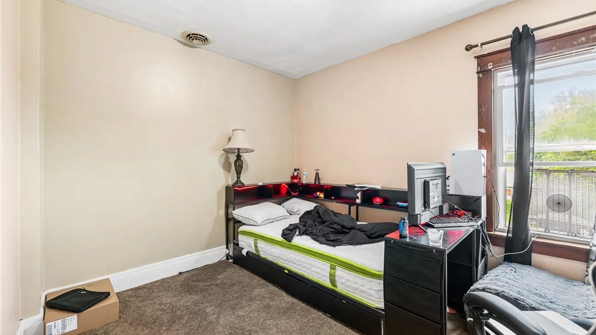 Property at 1614 Ferry Avenue, Niagara Falls, NY 14301 13