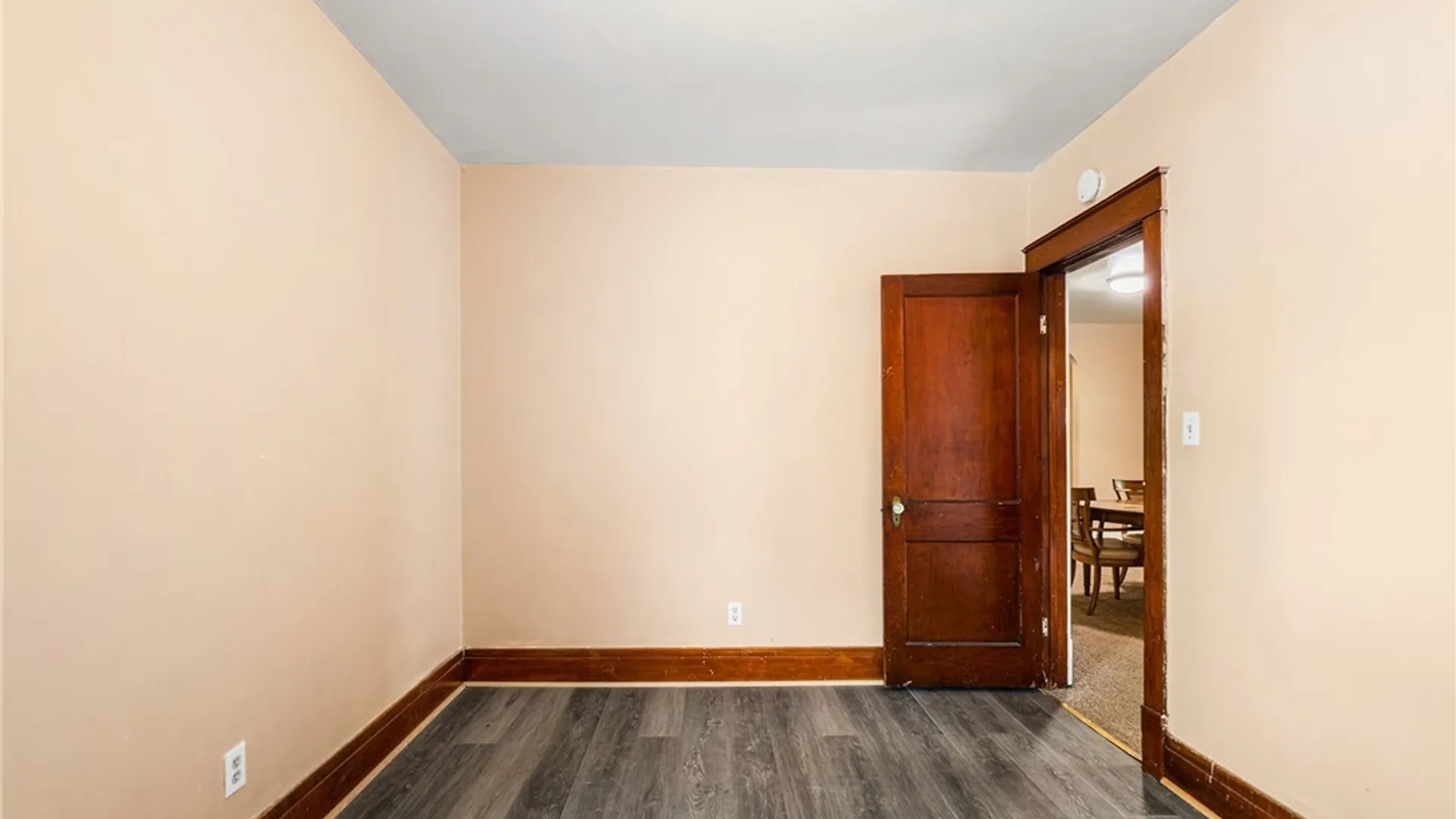 Property at 1614 Ferry Avenue, Niagara Falls, NY 14301 23