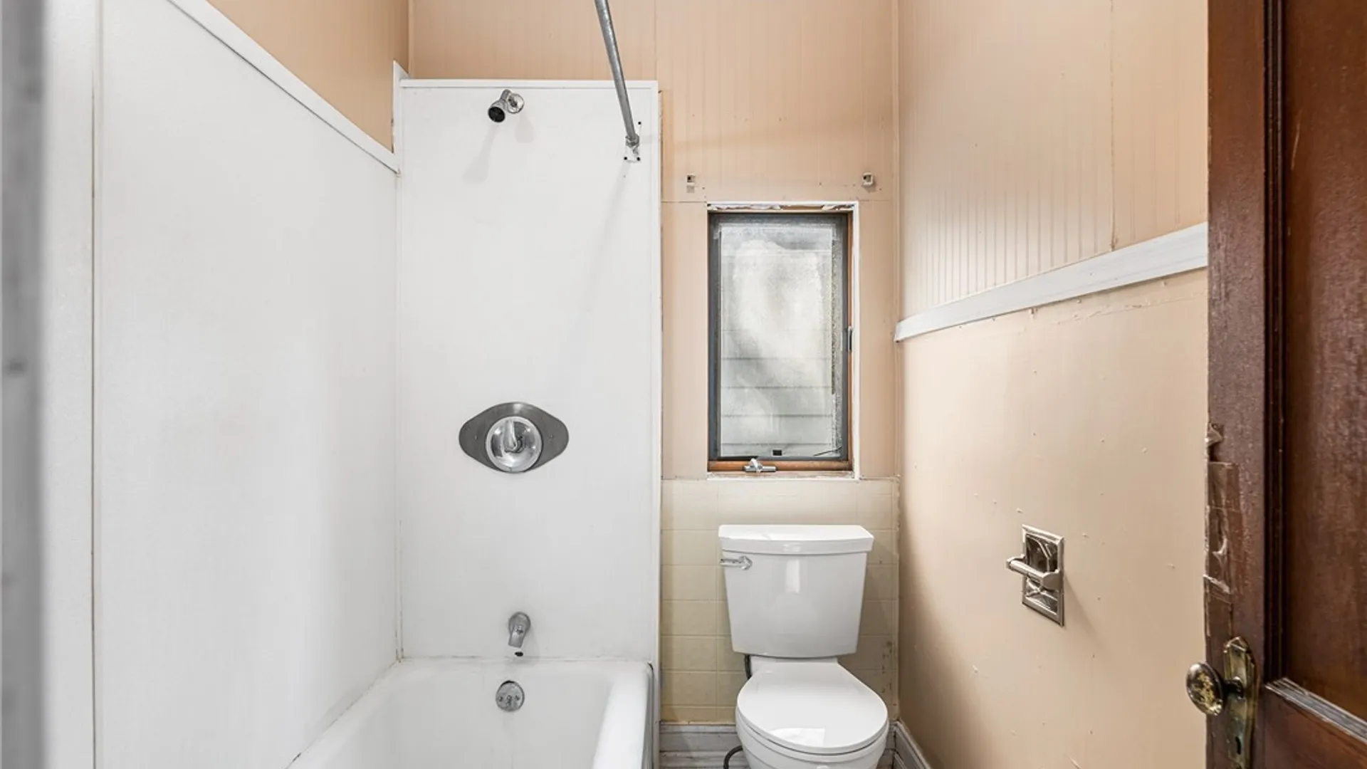 Property at 1614 Ferry Avenue, Niagara Falls, NY 14301 26