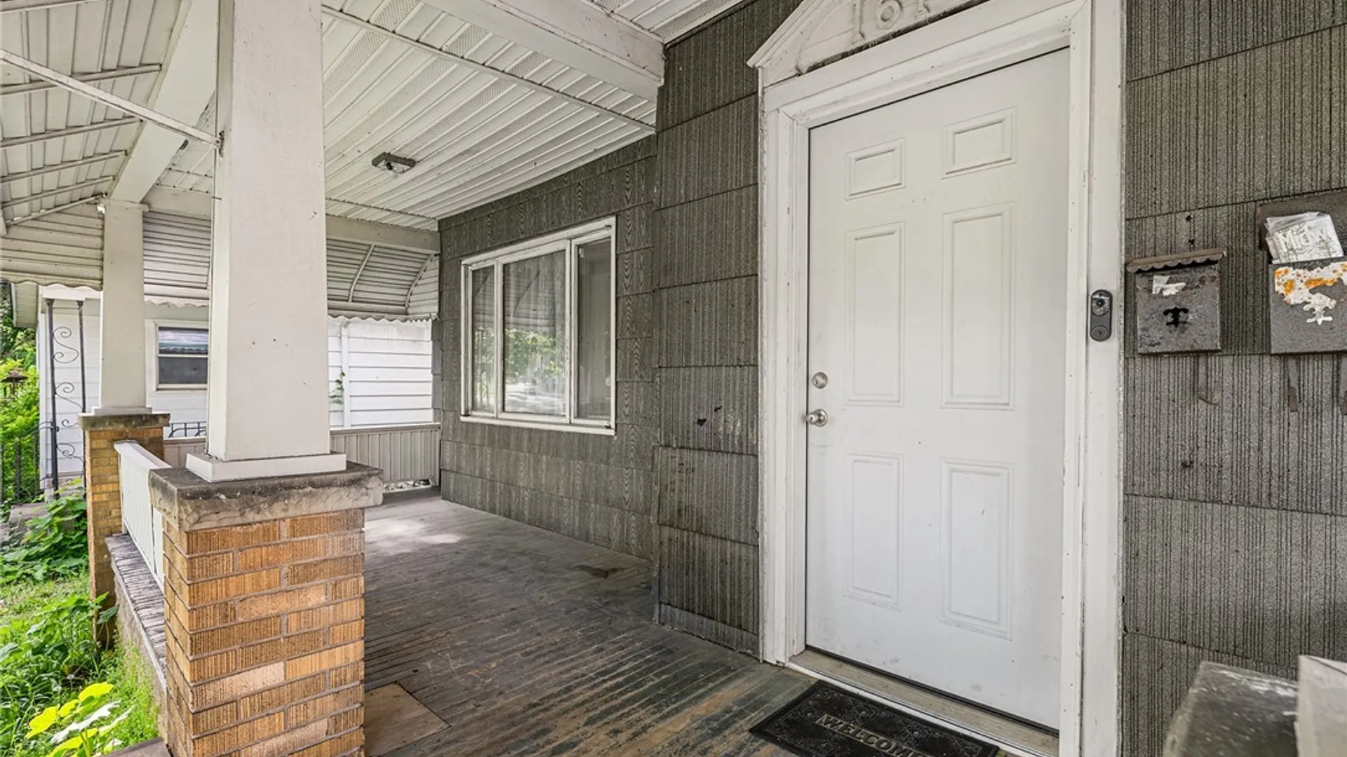Property at 1614 Ferry Avenue, Niagara Falls, NY 14301 4