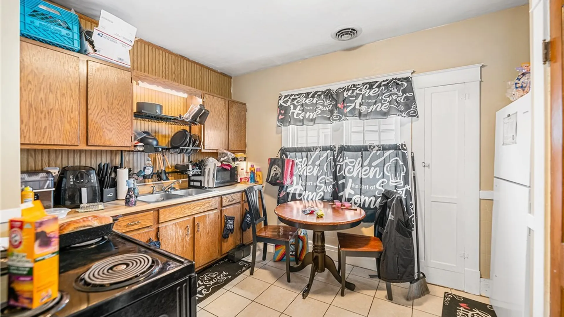 Property at 1614 Ferry Avenue, Niagara Falls, NY 14301 5