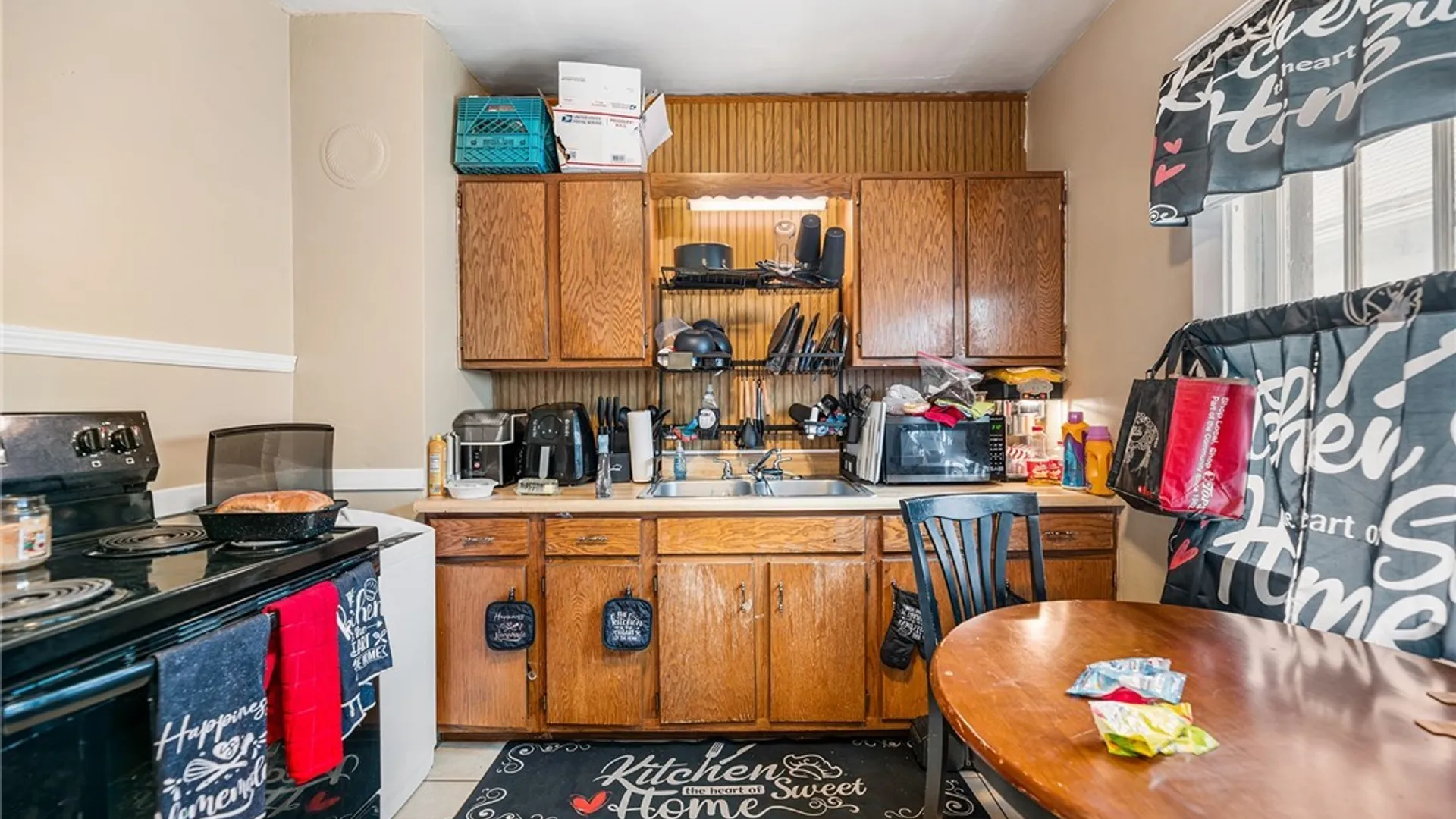 Property at 1614 Ferry Avenue, Niagara Falls, NY 14301 6