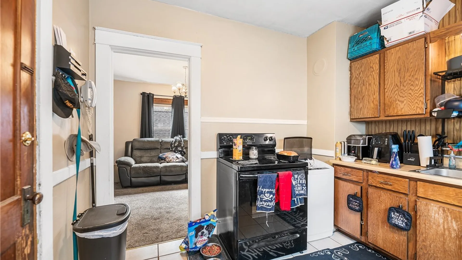 Property at 1614 Ferry Avenue, Niagara Falls, NY 14301 7