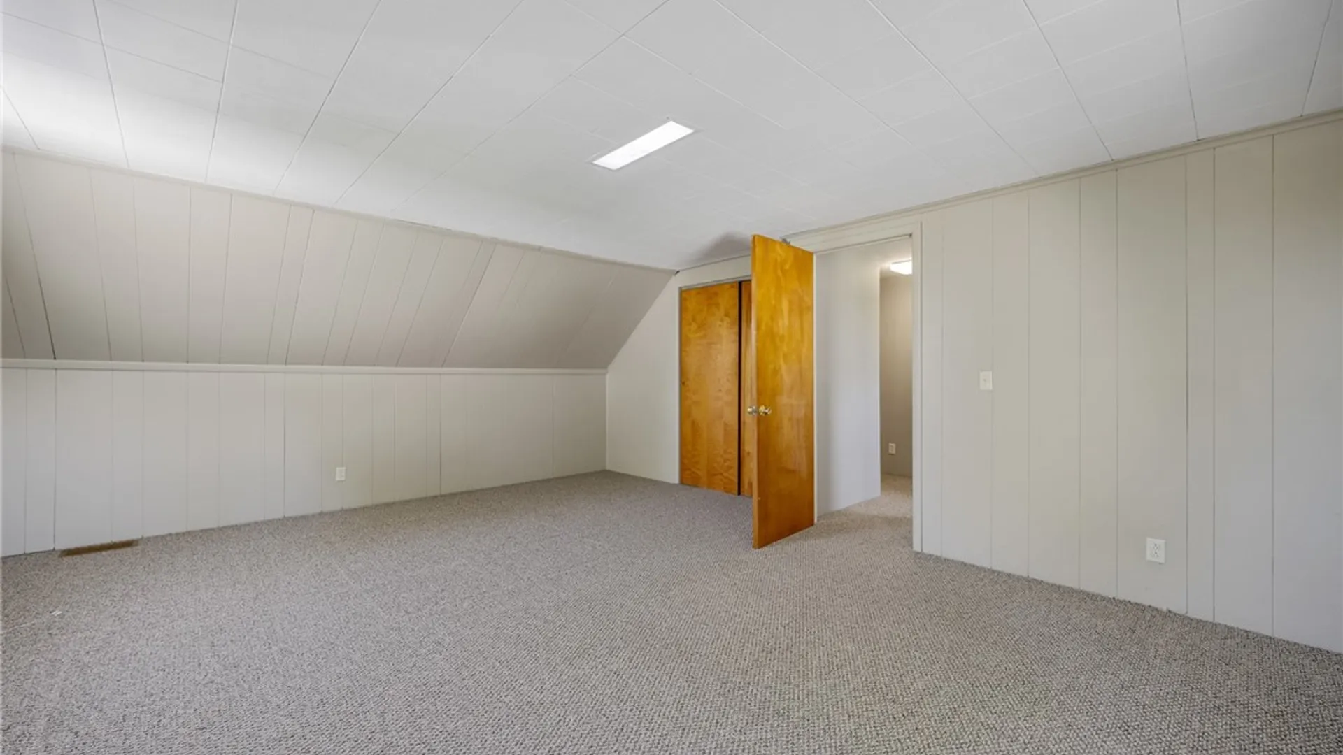 Property at 4039 Clarkson Parma Tl Road, Clarkson, NY 14420 17