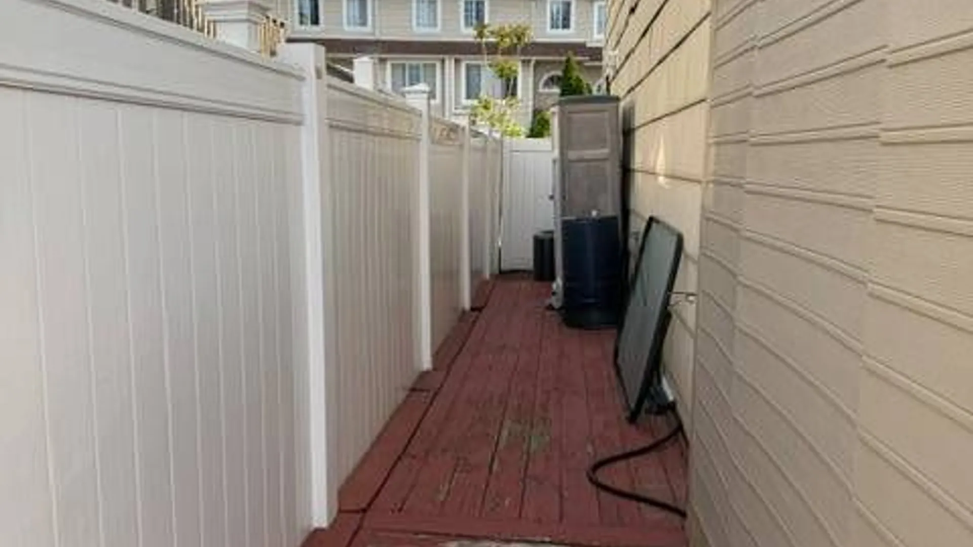 Property at 75 Benjamin Dr, Staten Island, NY 10303 10