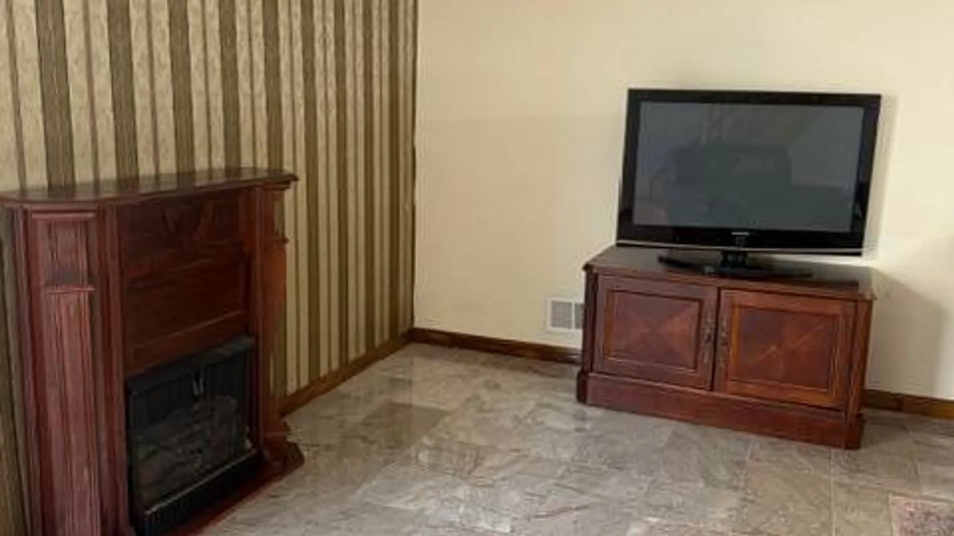 Property at 75 Benjamin Dr, Staten Island, NY 10303 13