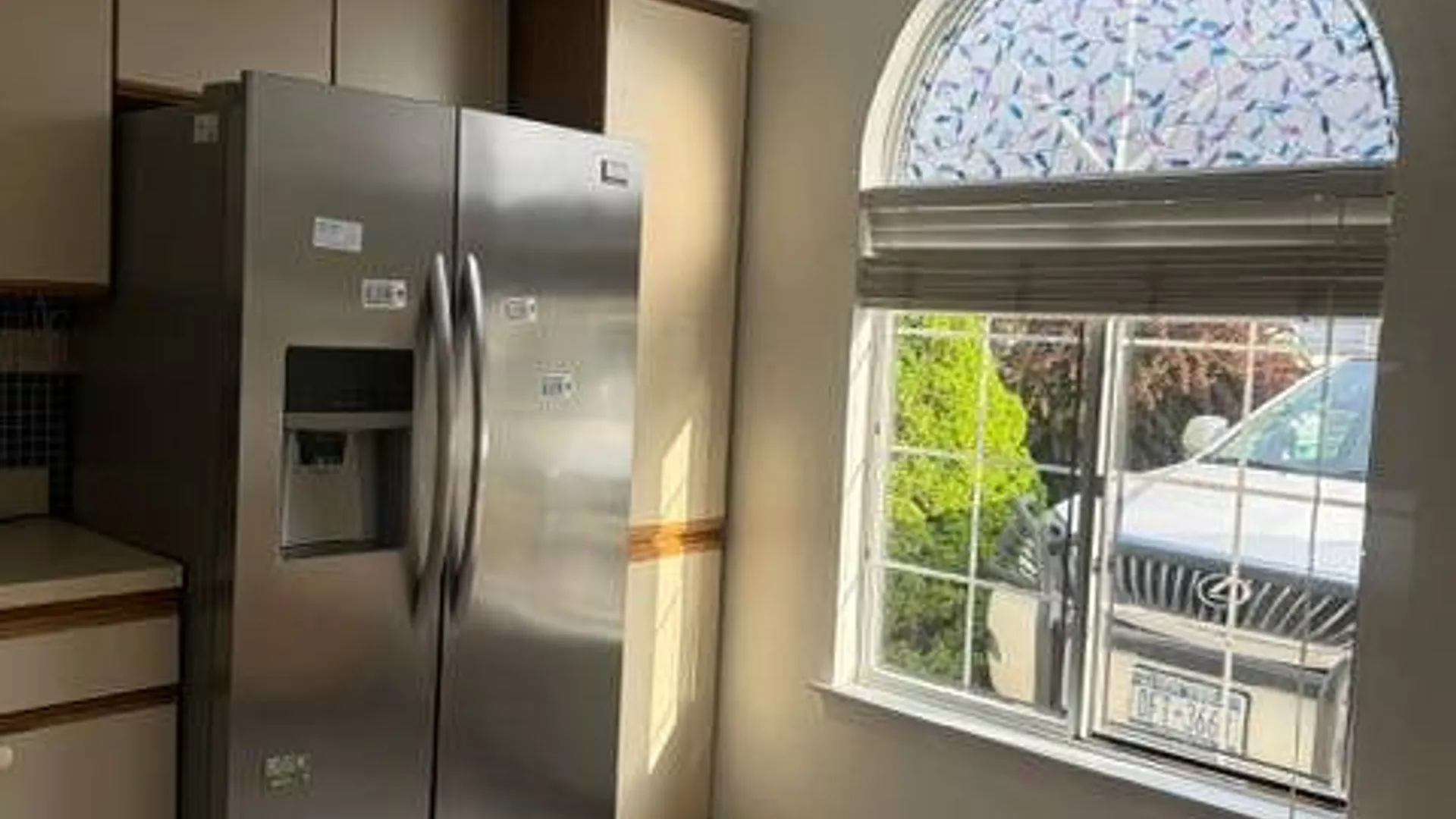 Property at 75 Benjamin Dr, Staten Island, NY 10303 4