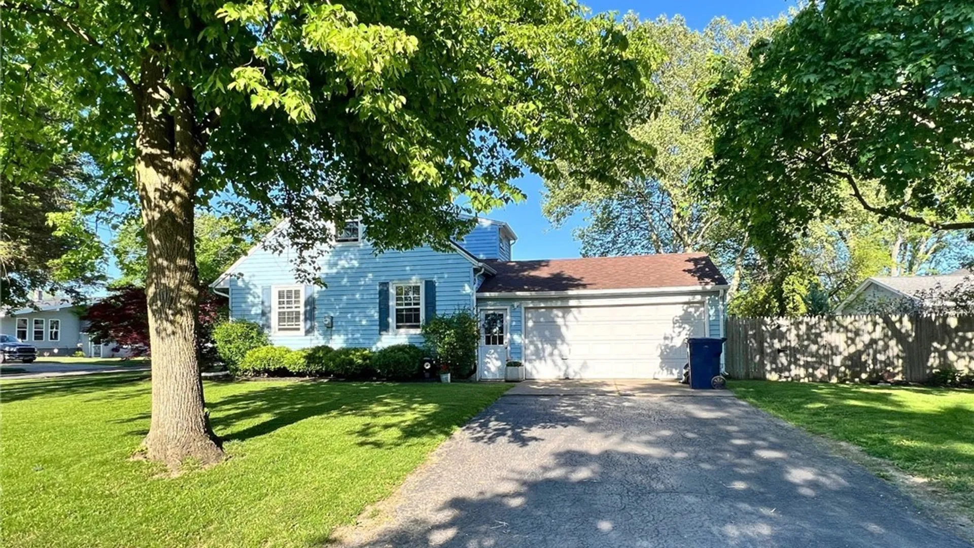 Property at 20 Georgia Avenue, Lockport City, NY 14094 2