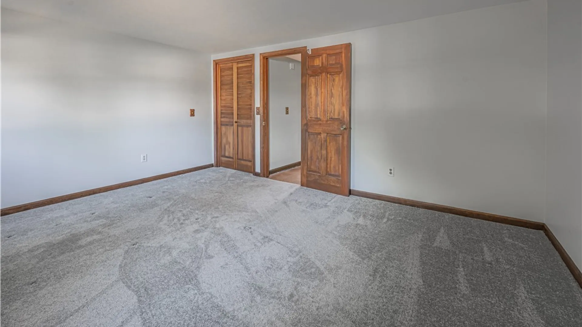 Property at 142 Irving Street, Lockport City, NY 14094 32