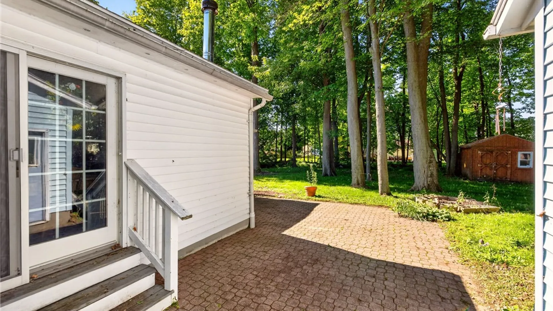 Property at 39 Timberwood Drive, Parma, NY 14468 30