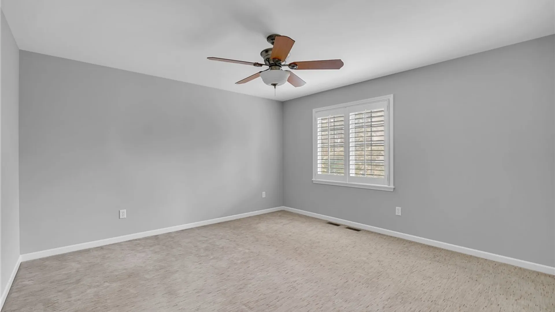 Property at 162 Hampton Hill Drive Drive, Amherst, NY 14221 42