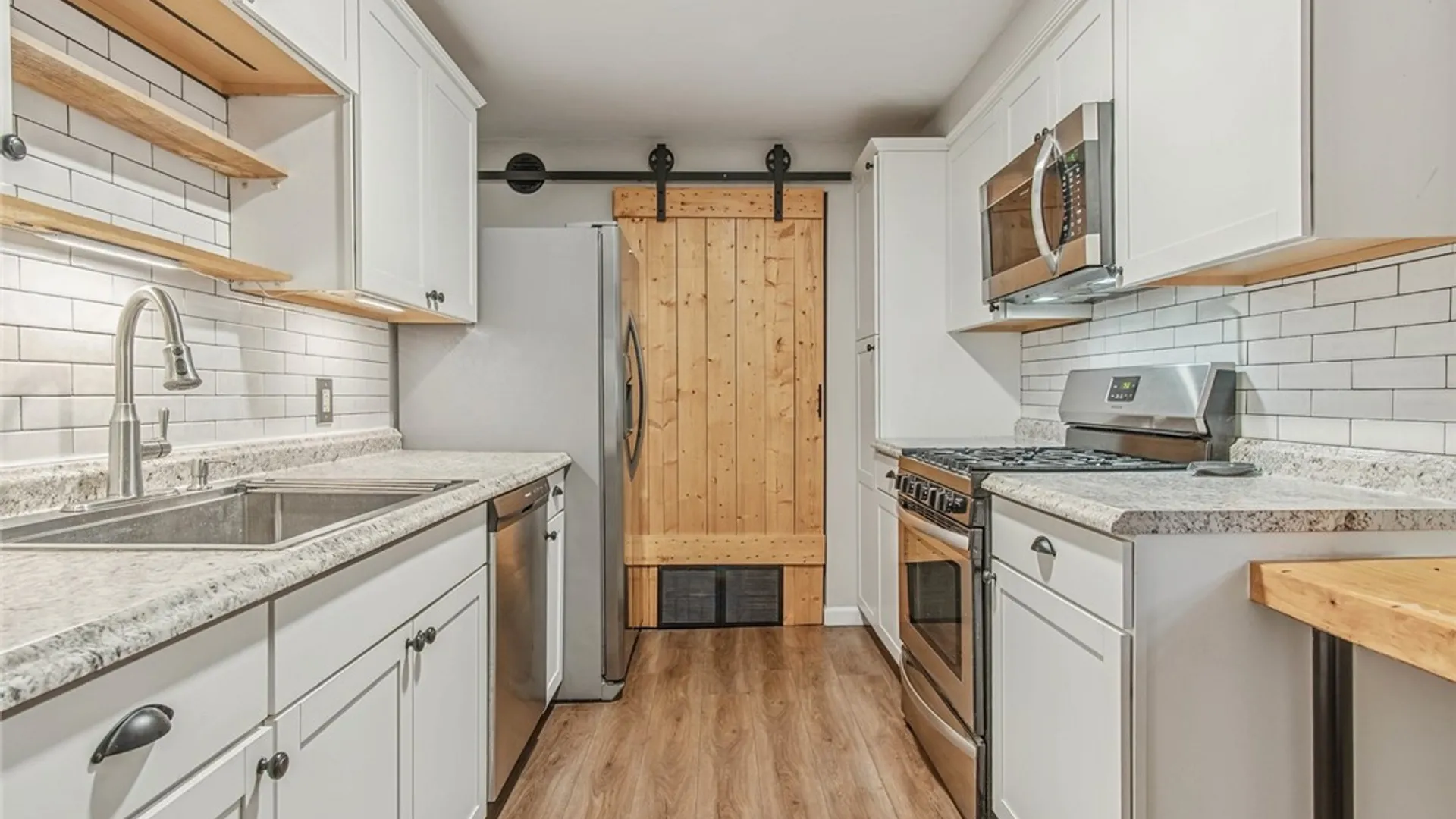 Property at 22000 Admirals, Le Ray, NY 13601 9