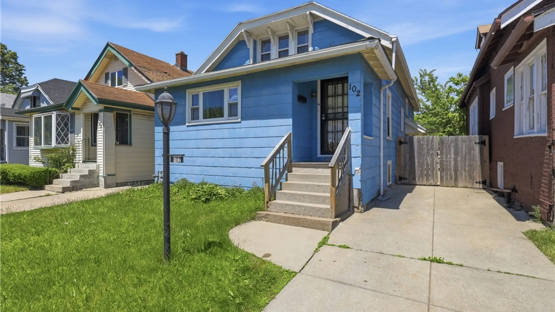 Property at 102 Cloverdale Avenue, Buffalo, NY 14215 2