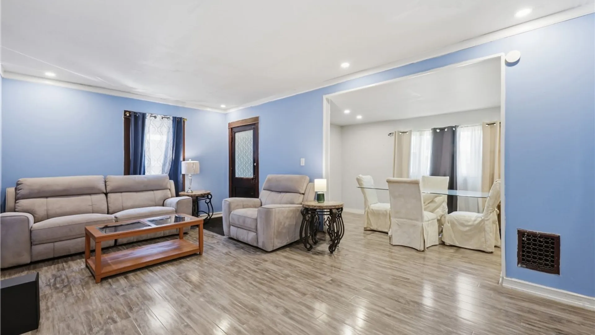Property at 102 Cloverdale Avenue, Buffalo, NY 14215 3