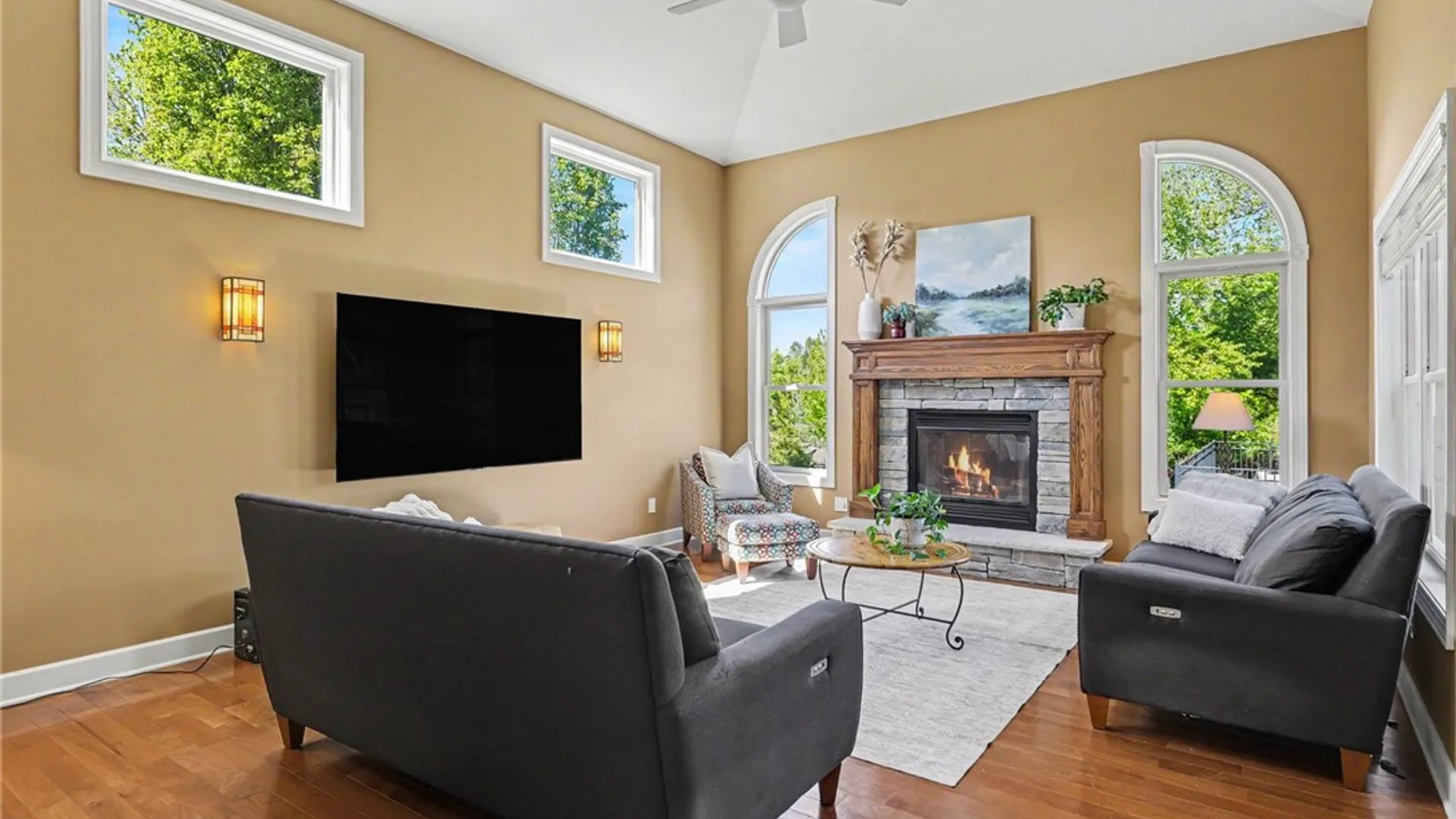 Property at 222 Gallant Fox Ln, Webster, NY 14580 8