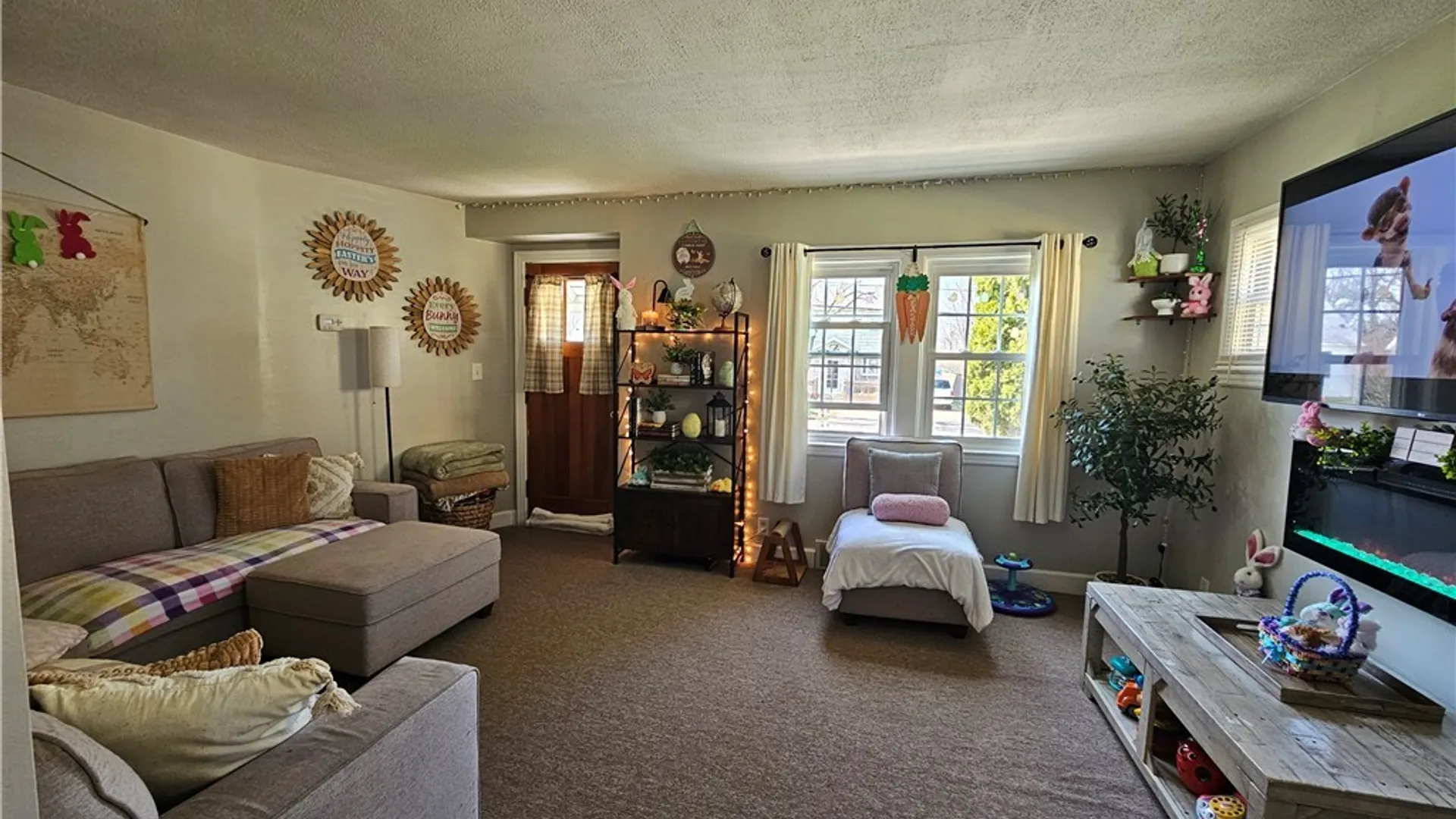 Property at 3071 Lyth Road, Hamburg, NY 14218 5