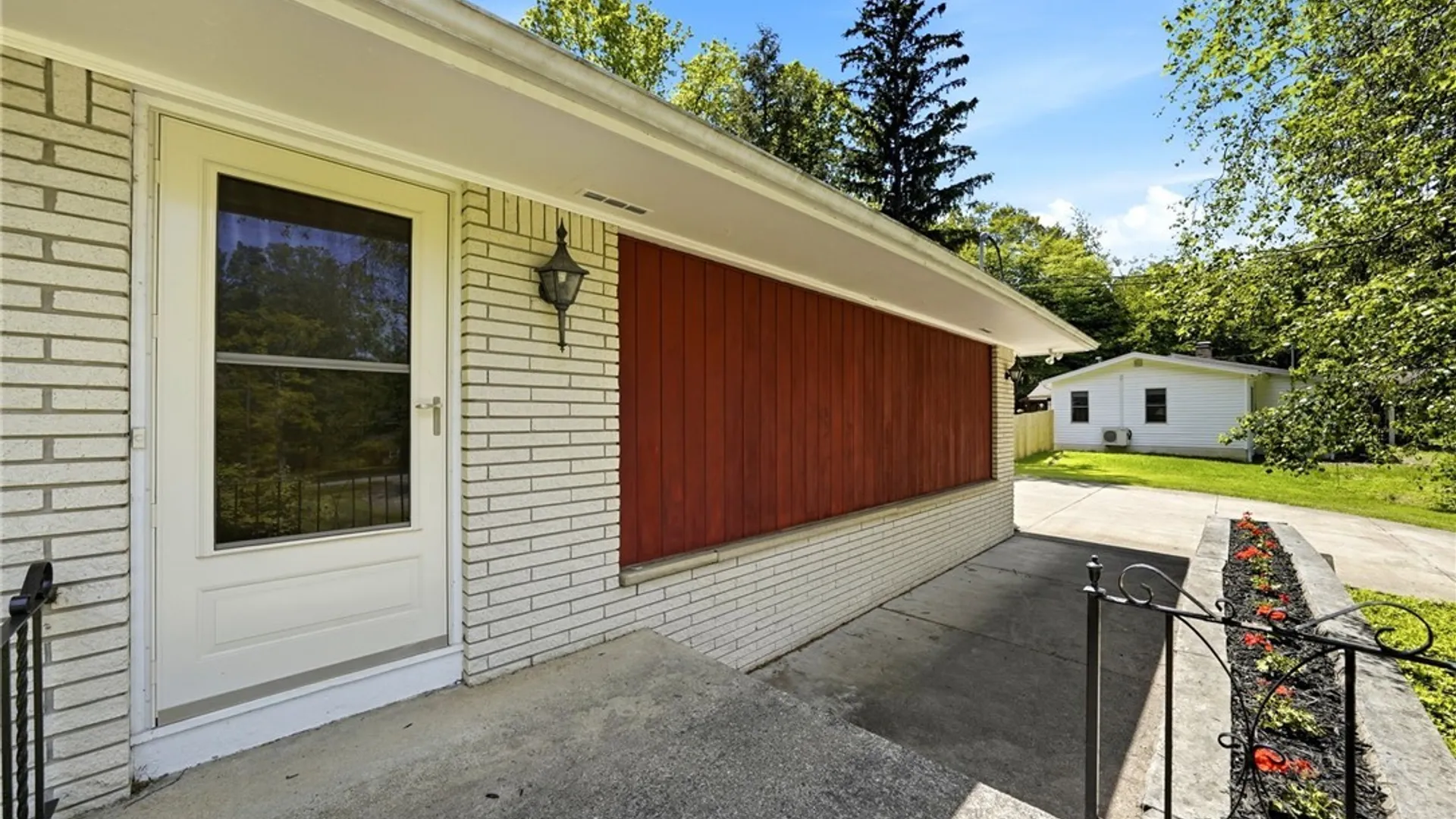 Property at 7922 Hywood Drive, Boston, NY 14075 17