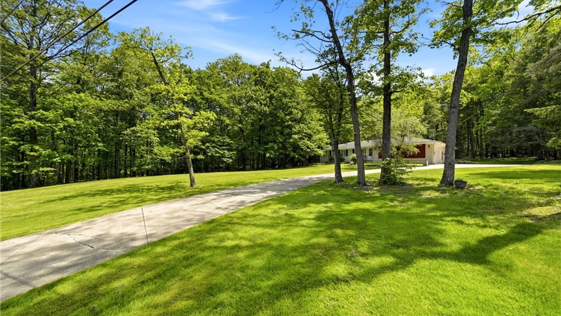 Property at 7922 Hywood Drive, Boston, NY 14075 3