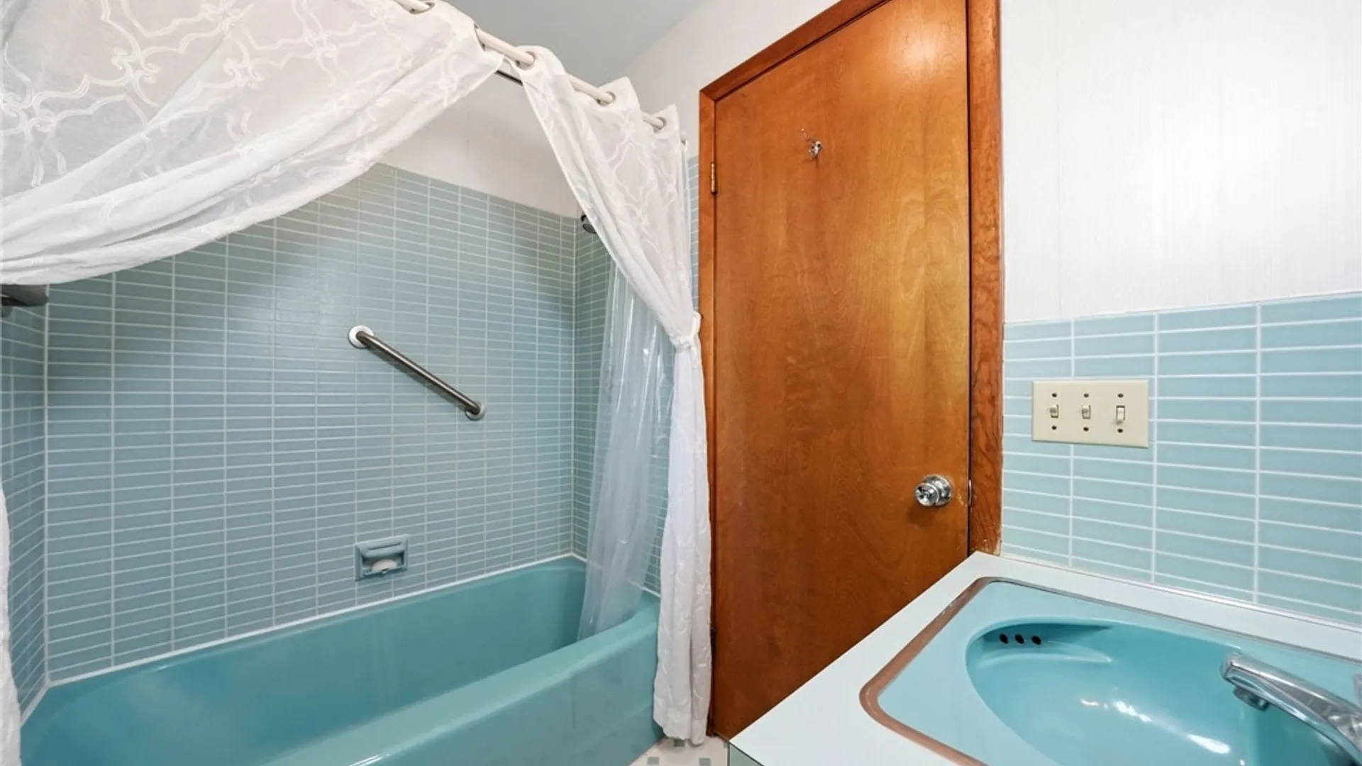 Property at 7922 Hywood Drive, Boston, NY 14075 32