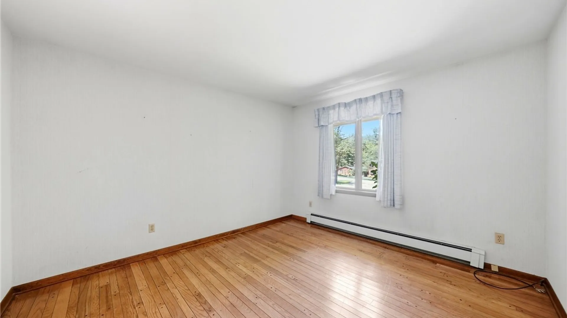 Property at 7922 Hywood Drive, Boston, NY 14075 34