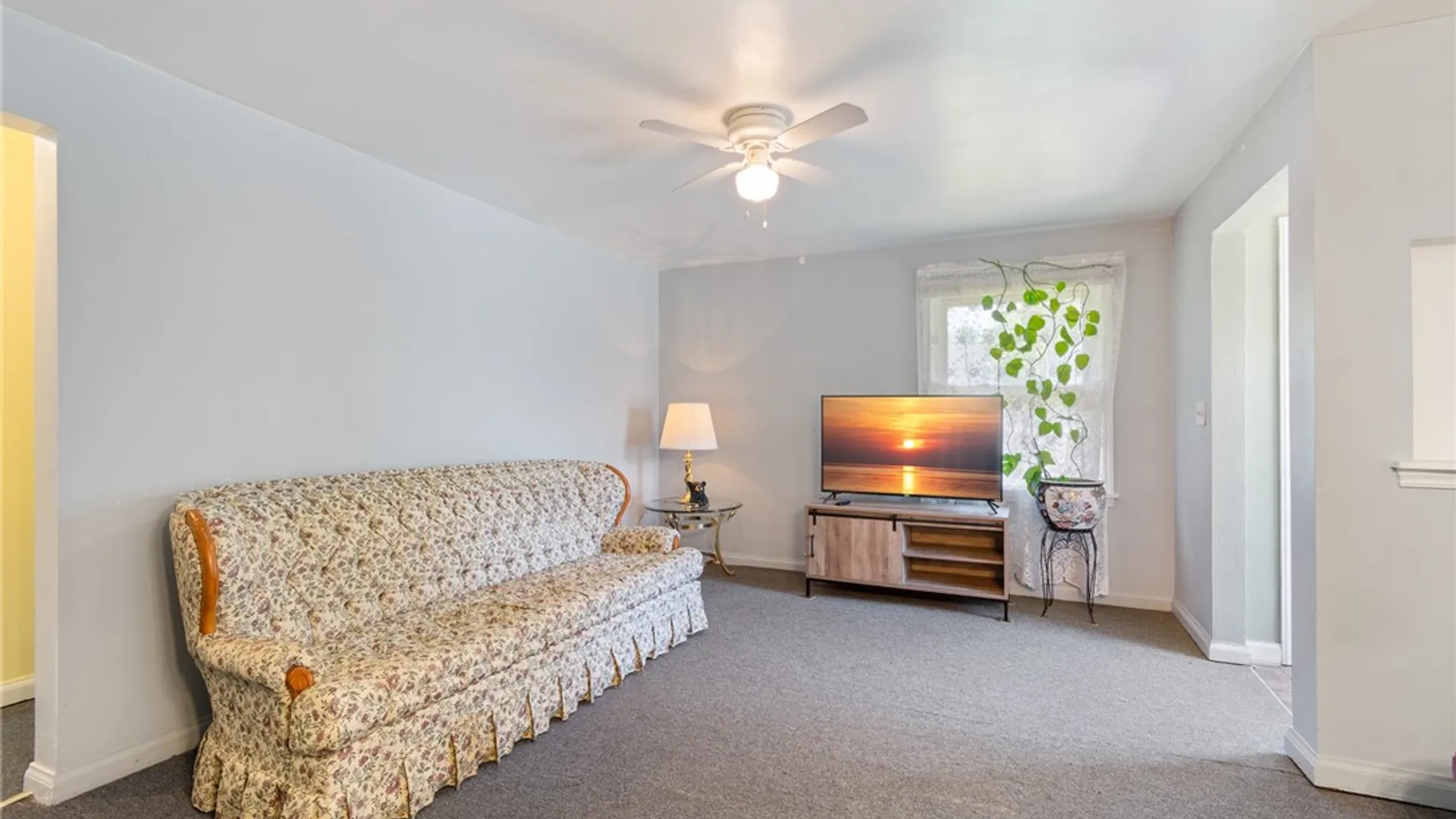 Property at 206 English Road, Greece, NY 14616 4