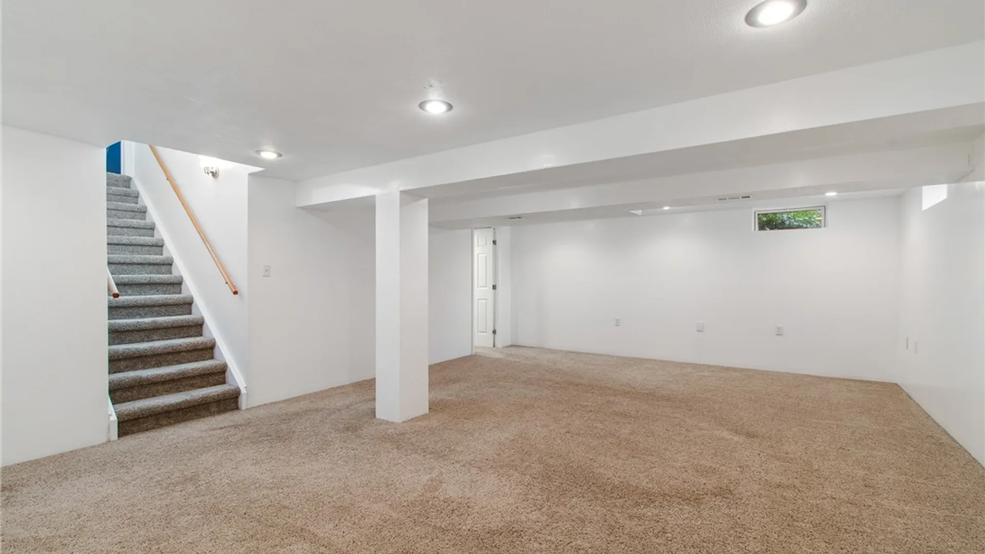 Property at 172 English Station Road, Greece, NY 14616 31