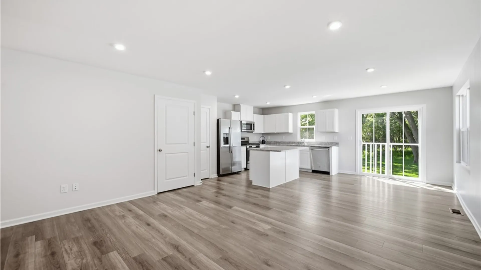 Property at 99 South Drive, West Seneca, NY 14218 5