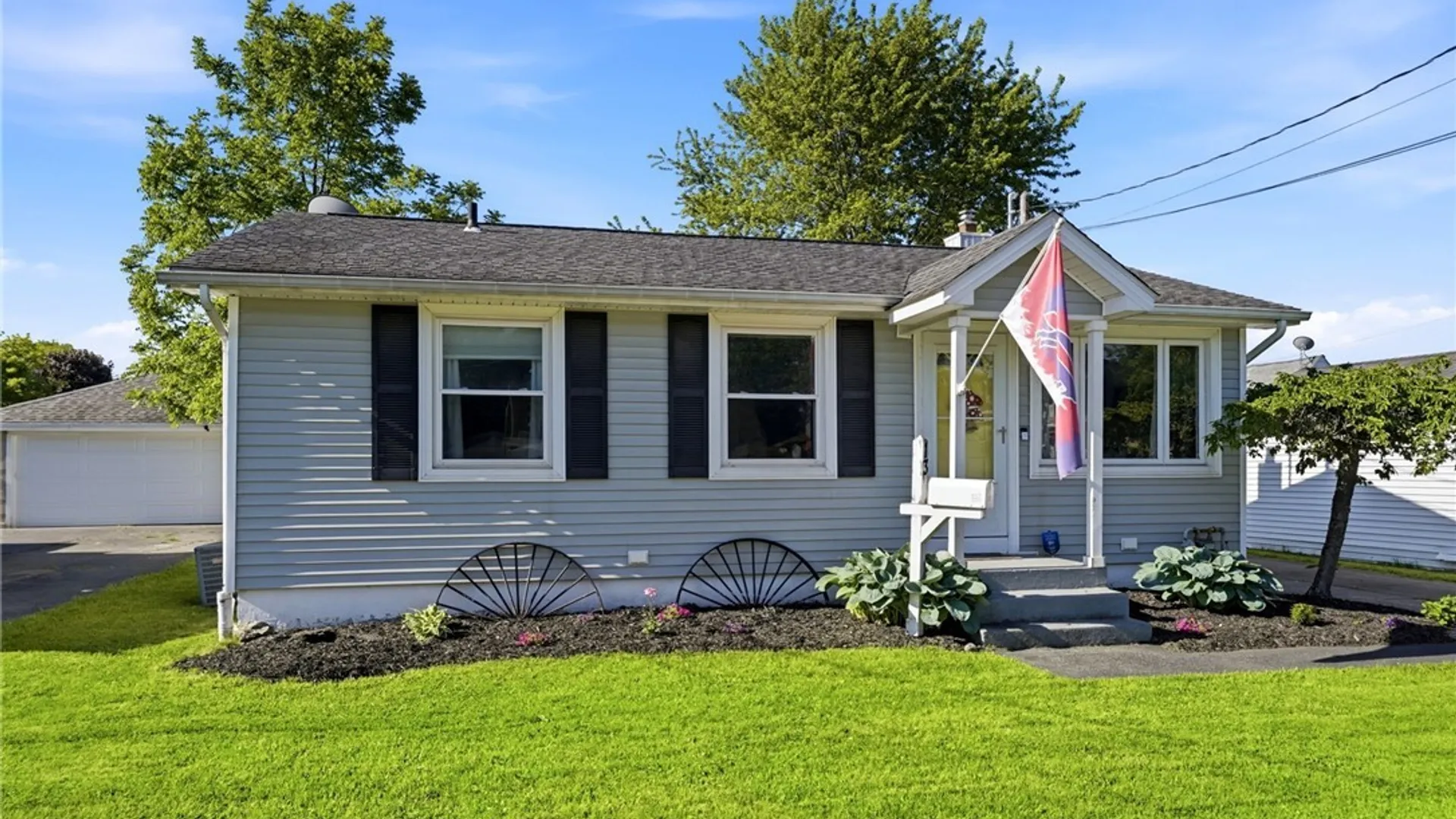 Property at 13 Blick Street, Cheektowaga, NY 14212 3