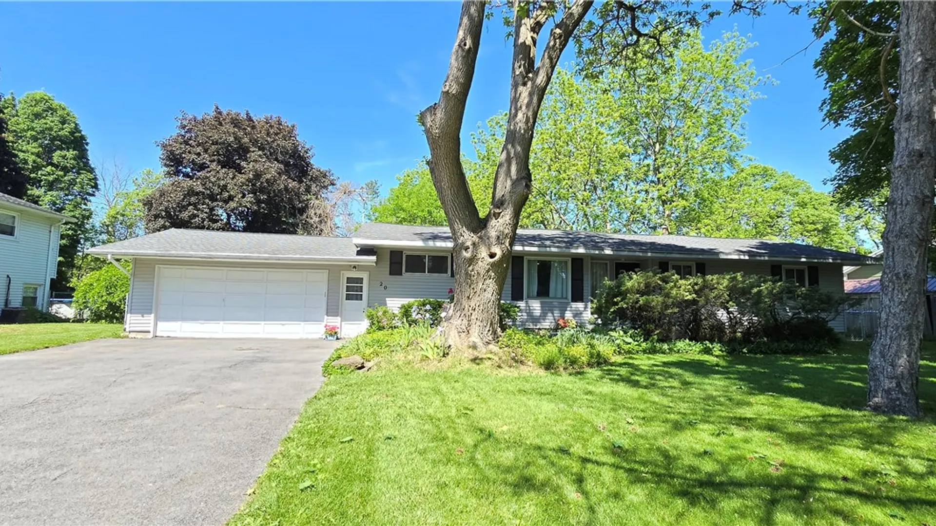 Property at 20 Scenic Circle, Ogden, NY 14624 2