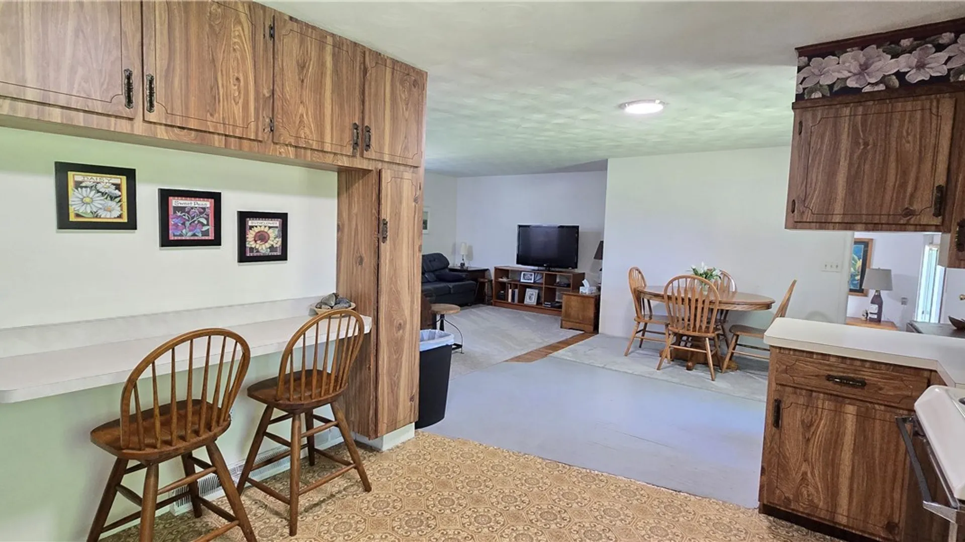 Property at 20 Scenic Circle, Ogden, NY 14624 9