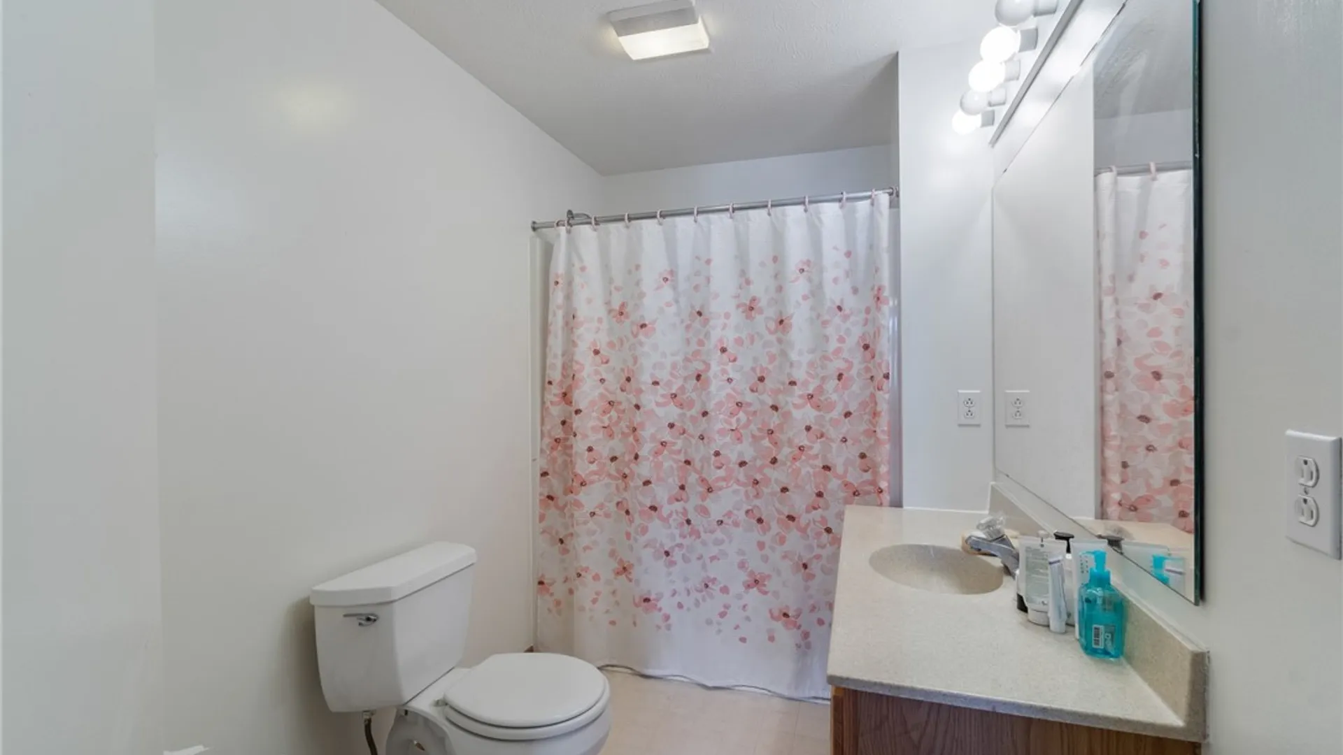 Property at 73 Atwood Drive, Gates, NY 14606 13